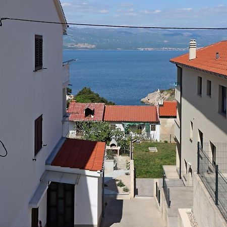 Apartments And Rooms With Parking Space Vrbnik, Krk - 5299 外观 照片